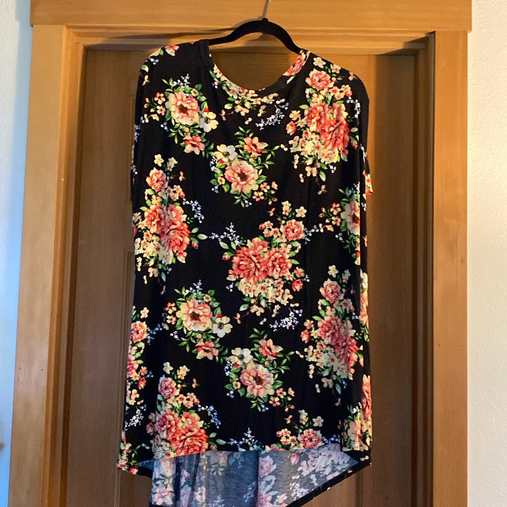 Black floral tunic.